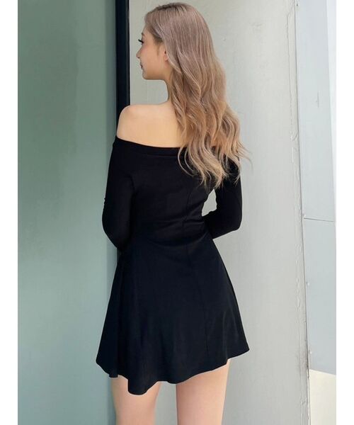 GYDA（ジェイダ）の「オフショルフレアワンピース（ワンピース・レディース・ブラック/オフホワイト・FREE）」の18枚目の写真