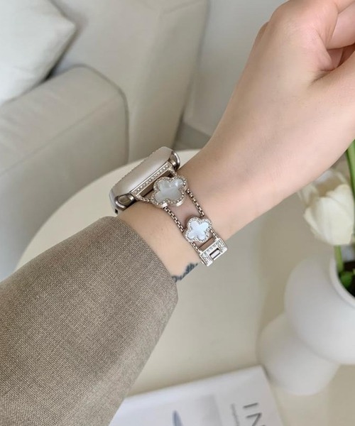 LUON(ルオン)の「LUON/ Apple Watch Band / メタル シルバー アップルウォッチ バンド(デジタル腕時計・レディース・シルバー系8/シルバー系7/シルバー系6/シルバー系1/シルバー系4/シルバー系2/シルバー系9/シルバー系5/シルバー系3・A/B)」の10枚目の写真