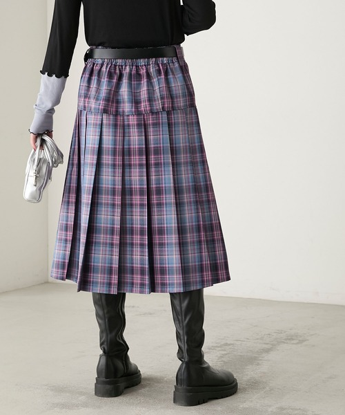 BONLECILL（ボンルシール）の「BIGチェック切替ミディプリーツスカート（スカート・レディース・チャコールグレー/ピンク/ブラウン/ネイビー・FREE）」の6枚目の写真