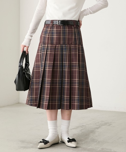 BONLECILL（ボンルシール）の「BIGチェック切替ミディプリーツスカート（スカート・レディース・チャコールグレー/ピンク/ブラウン/ネイビー・FREE）」の12枚目の写真