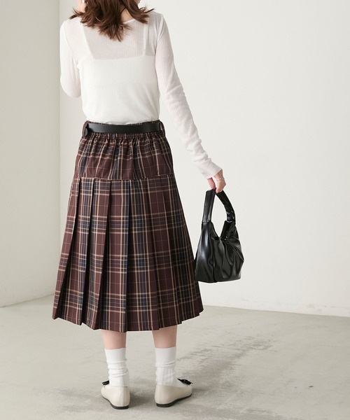 BONLECILL（ボンルシール）の「BIGチェック切替ミディプリーツスカート（スカート・レディース・チャコールグレー/ピンク/ブラウン/ネイビー・FREE）」の16枚目の写真