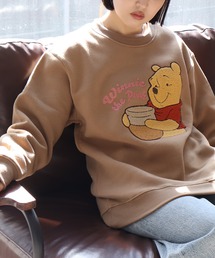 【Disney/ディズニー】アートワークデザイン 裏起毛 サガラ刺繍 クルーネック スウェット トレーナー