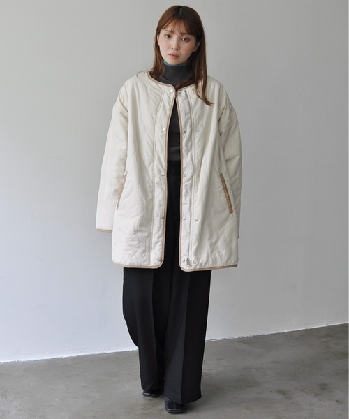 Meli rich（メリーリッチ）の「ひょうたんキルトリバーシブルサイドスリットキルティングコート（ミリタリージャケット・レディース・アイボリー/カーキ・FREE）」の13枚目の写真