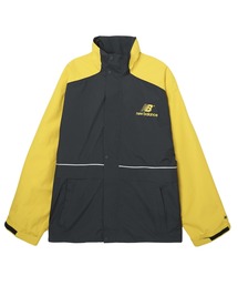 New Balance - ニューバランス　ナイロンジャケット　レディース NEW BALANCE（ニューバランス）の「NB Athletics ウーブン