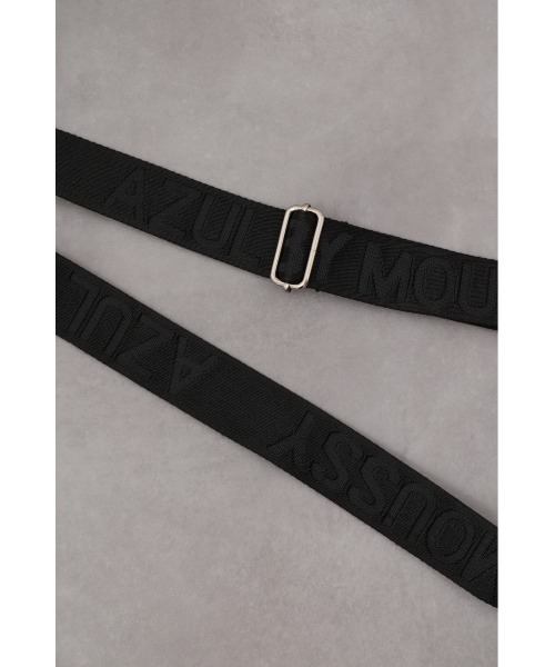 AZUL by moussy(アズールバイマウジー)の「AZロゴプレートミニショルダーバッグ(ショルダーバッグ・メンズ・グレー/ブラック・FREE)」の8枚目の写真
