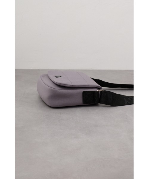 AZUL by moussy(アズールバイマウジー)の「AZロゴプレートミニショルダーバッグ(ショルダーバッグ・メンズ・グレー/ブラック・FREE)」の13枚目の写真