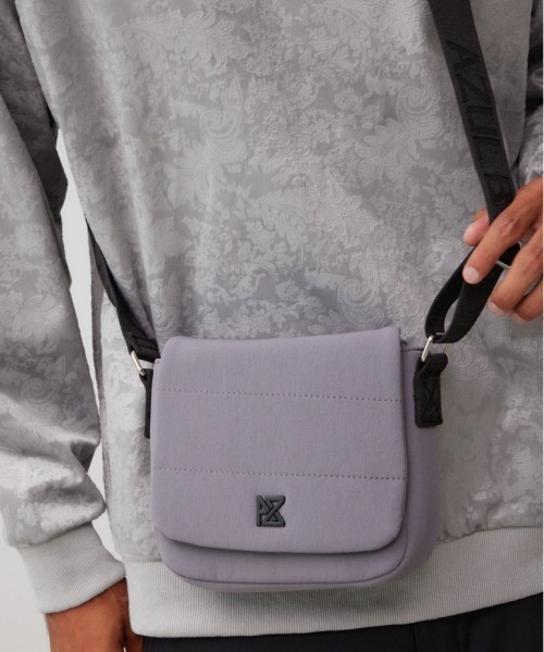 AZUL by moussy(アズールバイマウジー)の「AZロゴプレートミニショルダーバッグ(ショルダーバッグ・メンズ・グレー/ブラック・FREE)」の18枚目の写真