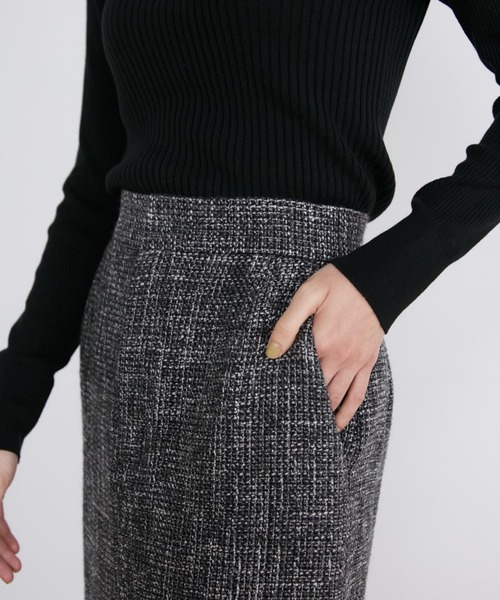 INED(イネド)の「杢ツイードタイトミディスカート【セットアップ対応】(スカート・レディース・ブラック・7号/9号)」の16枚目の写真