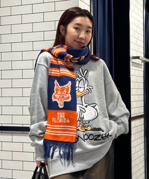 RODEO CROWNS WIDE BOWL（ロデオクラウンズワイドボウル）の「アソートフットボールマフラー（マフラー・レディース・ダークグリーン/オレンジ/マジェンタ・FREE）」の16枚目の写真