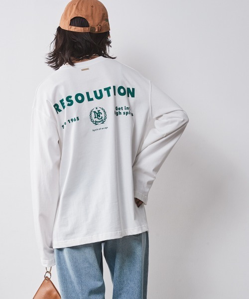 CHIC STYLE（シックスタイル）の「綿100％ロゴプリントロングスリーブTシャツ ＜大きいサイズ有＞シックスタイル　（Tシャツ/カットソー・レディース・オフホワイト/チャコール・M/L/LL/3L/4L/5L）」の14枚目の写真