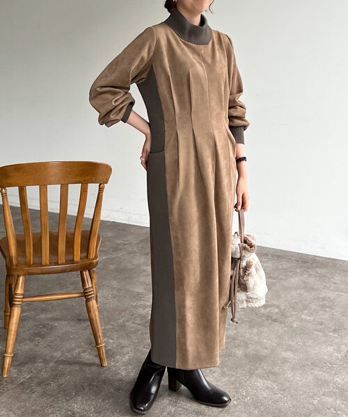 Chez toi（シェトワ）の「スエード×リブハイネックワンピース