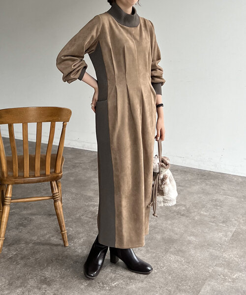 Chez toi（シェトワ）の「スエード×リブハイネックワンピース