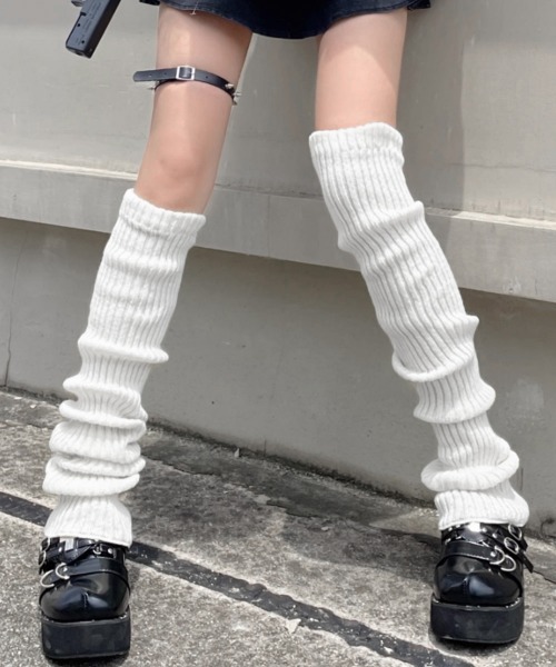 Miniministore(ミニミニストア)の「ニットレッグウォーマー レディース 靴下(レッグウォーマー・レディース・グレー/オフホワイト/ブラック/アイボリー・40cm/50cm/70cm)」の2枚目の写真