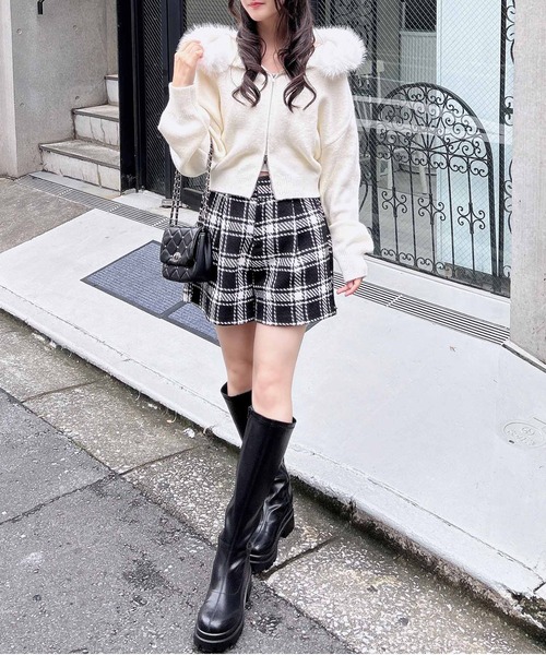 INGNI(イング)の「ファー付ニットパーカー(パーカー・レディース・ピンク/グレー/オフホワイト・M)」の8枚目の写真