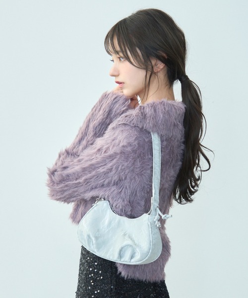 TITTY&CO.（ティティーアンドコー）の「フェイクファーショート丈カーデ（カーディガン/ボレロ・レディース・ブルー/パープル/ピンク・FREE）」の20枚目の写真