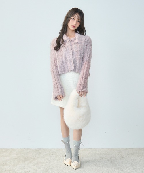 TITTY&CO.（ティティーアンドコー）の「フェイクファーショート丈カーデ（カーディガン/ボレロ・レディース・ブルー/パープル/ピンク・FREE）」の15枚目の写真