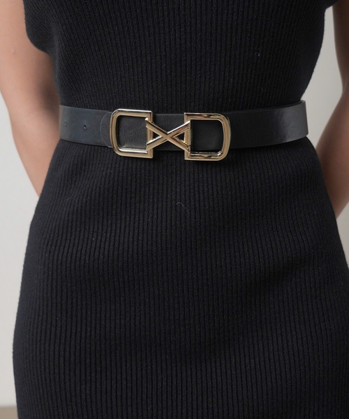 LIPSERVICE（リップサービス）の「リバーシブルスタッズベルト（ベルト・レディース・ブラック/アイボリー・FREE）」の2枚目の写真