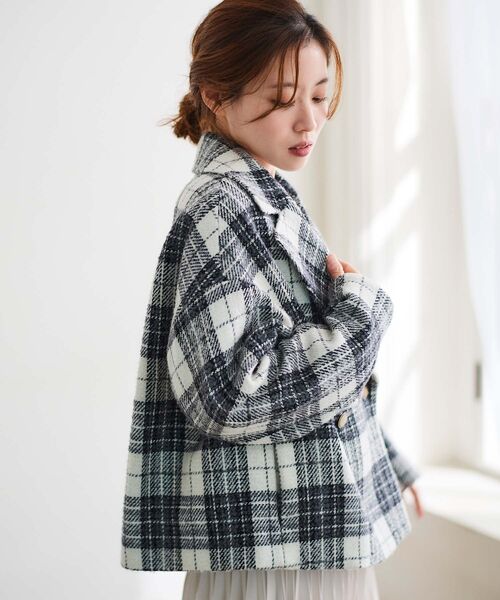 le.coeur blanc（ルクールブラン）の「ループチェックショートPコート（ピーコート・レディース・グレー系その他/ブラウン系その他2・38）」の10枚目の写真