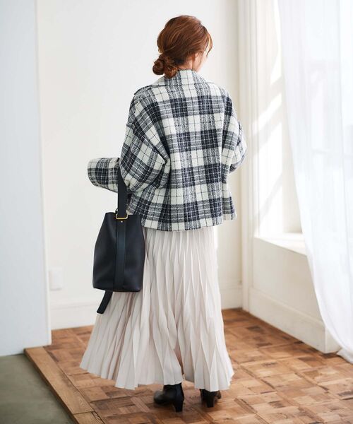 le.coeur blanc（ルクールブラン）の「ループチェックショートPコート（ピーコート・レディース・グレー系その他/ブラウン系その他2・38）」の15枚目の写真