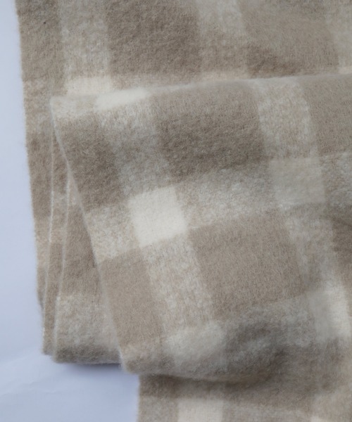 Crisp（クリスプ）の「フリンジチェックマフラー（マフラー・レディース・ネイビー/ブラウン/グレイッシュベージュ・FREE）」の13枚目の写真