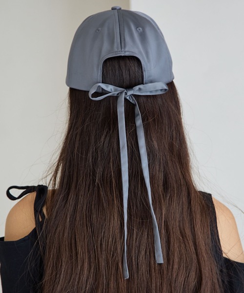 FOREVER 21(フォーエバー トゥエンティーワン)の「【2025SS】サテンリボンキャップ(キャップ・レディース・ライトブルー/チャコールグレー・FREE)」の17枚目の写真