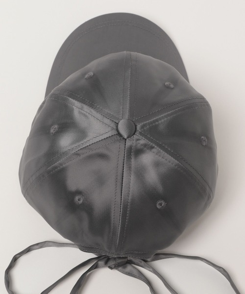 FOREVER 21(フォーエバー トゥエンティーワン)の「【2025SS】サテンリボンキャップ(キャップ・レディース・ライトブルー/チャコールグレー・FREE)」の9枚目の写真