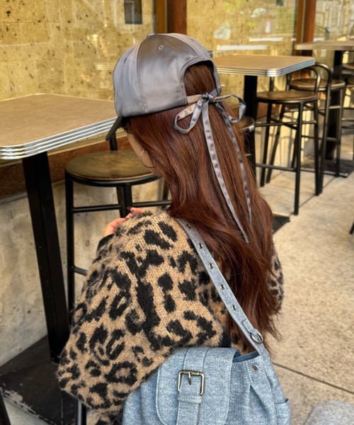 FOREVER 21(フォーエバー トゥエンティーワン)の「【2025SS】サテンリボンキャップ(キャップ・レディース・ライトブルー/チャコールグレー・FREE)」の20枚目の写真