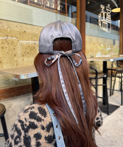 FOREVER 21(フォーエバー トゥエンティーワン)の「【2025SS】サテンリボンキャップ(キャップ・レディース・ライトブルー/チャコールグレー・FREE)」の21枚目の写真