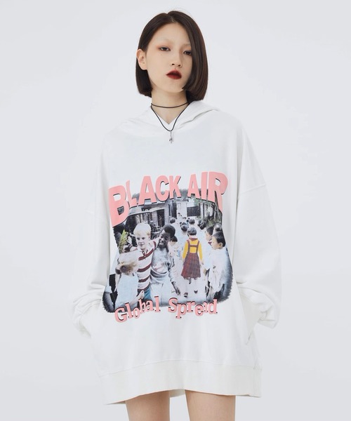 CORPUS SELECT(コーパストーキョー)の「【BLACK AIR/ブラックエアー】キッズ フォト プリント プルオーバーパーカー(パーカー・メンズ・ブラック/ホワイト・L/XL)」の2枚目の写真
