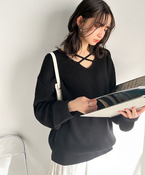 mily bilet(ミウィビレット)の「【mily bilet】キュートなふんわりスタイル。2wayプレート使いクロスデザイン畦編みニットプルオーバー(長袖)(ニット/セーター・レディース・ピンク/アイボリー/ブラック/グレー・SMALL/MEDIUM/LARGE/X-LARGE)」の17枚目の写真