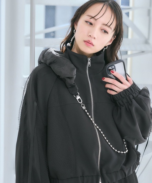 HARE（ハレ）の「2WAYジャガードスマホストラップ(HARE)（スマホグッズ・レディース・グレー/ブラック・FREE）」の4枚目の写真