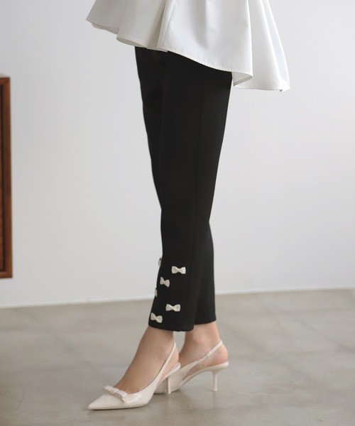 MERAKI（メラキ）の「裾リボンデザインパンツ（その他パンツ・レディース・ブラック/グレー/ブラウン/ネイビー・S/M/L）」の9枚目の写真