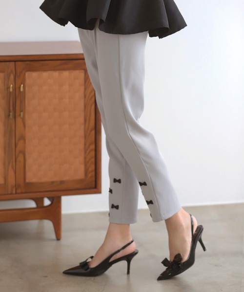 MERAKI（メラキ）の「裾リボンデザインパンツ（その他パンツ・レディース・ブラック/グレー/ブラウン/ネイビー・S/M/L）」の12枚目の写真