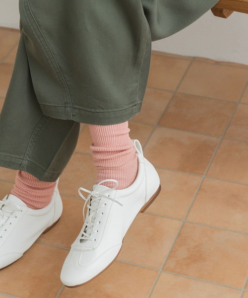 URBAN RESEARCH DOORS（アーバンリサーチドアーズ）の「シルク混細リブソックス（ソックス/靴下・レディース・アイボリー/ピンク/ベージュ/チャコールグレー・ONE）」の4枚目の写真