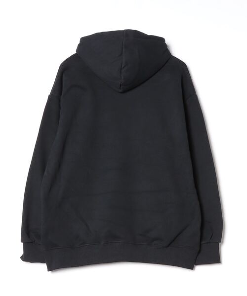 LETee(レティー)の「ぼかし&シシュウロゴプルパーカー(パーカー・レディース・ホワイト/ブラック/レッド/グレー・FREE)」の14枚目の写真
