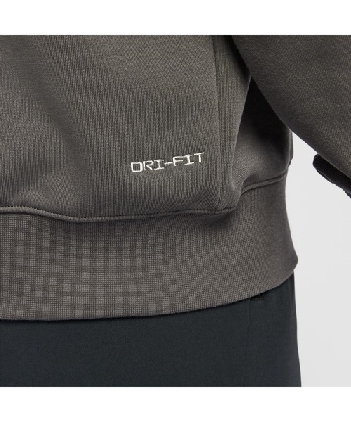 NIKE(ナイキ)の「ナイキ NIKE ナイキ DF トラック クラブ フリース クルー L/S トップ(スウェット・メンズ・グレー/ダークグレー・L/LL/3L/S/M)」の9枚目の写真