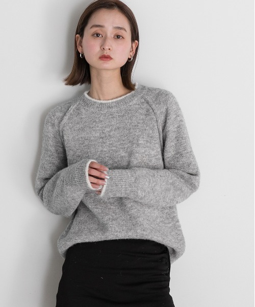 ad thie(アドティエ)の「配色ラグラン クルーネックニット(ニット/セーター・レディース・ブルー/グレー/オフホワイト・FREE)」の1枚目の写真