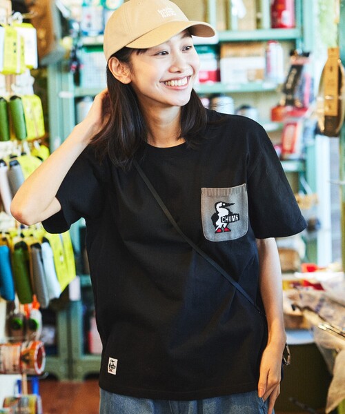 FREAK'S STORE（フリークスストア）の「限定展開 CHUMS×FREAK'S STORE/チャムス 別注 ブービーバード ニットポケット クルーネック Tシャツ（Tシャツ/カットソー・メンズ・ブラック/ホワイト/グレイッシュベージュ/ネイビー・SMALL/X-LARGE/LARGE/MEDIUM）」の10枚目の写真