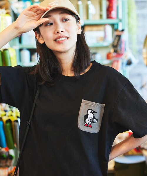 FREAK'S STORE（フリークスストア）の「限定展開 CHUMS×FREAK'S STORE/チャムス 別注 ブービーバード ニットポケット クルーネック Tシャツ（Tシャツ/カットソー・メンズ・ブラック/ホワイト/グレイッシュベージュ/ネイビー・SMALL/X-LARGE/LARGE/MEDIUM）」の12枚目の写真