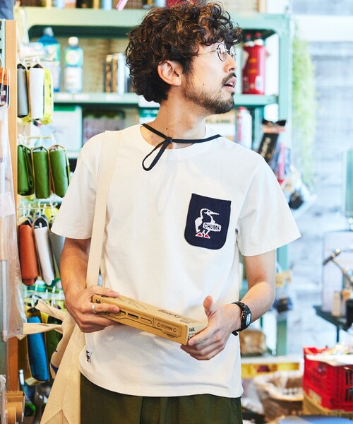 FREAK'S STORE（フリークスストア）の「限定展開 CHUMS×FREAK'S STORE/チャムス 別注 ブービーバード ニットポケット クルーネック Tシャツ（Tシャツ/カットソー・メンズ・ブラック/ホワイト/グレイッシュベージュ/ネイビー・SMALL/X-LARGE/LARGE/MEDIUM）」の19枚目の写真