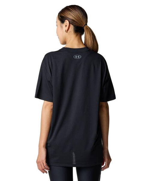 UNDER ARMOUR(アンダーアーマー)の「UAテック オーバーサイズ ショートスリーブ Tシャツ(トレーニング/レディース)(Tシャツ/カットソー・レディース・ブラック・S/M/L/XL)」の2枚目の写真