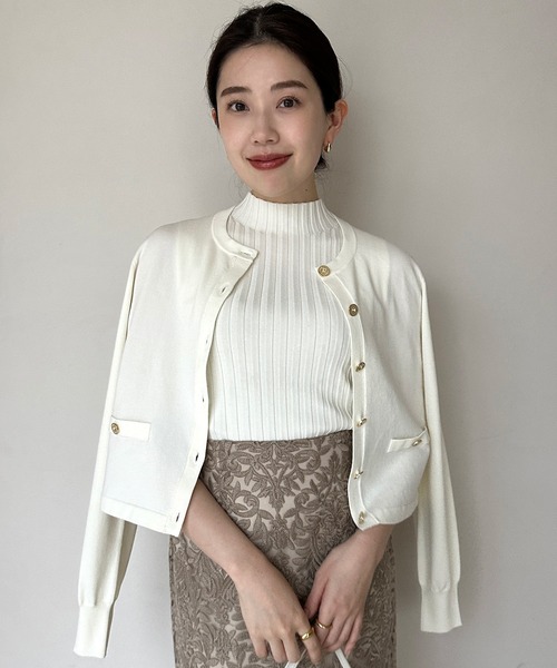 anuans（アニュアンス）の「シルクブレンドベーシックニットカーディガン（カーディガン/ボレロ・レディース・ブラック/ブラウン/シルバー/アイボリー/その他/グリーン系その他/ピンクベージュ・FREE）」の2枚目の写真