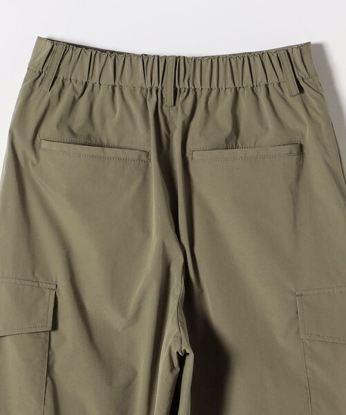 SHIPS any(シップス エニィ)の「SHIPS any:〈洗濯機可能〉タイプライター イージー カーゴ パンツ(カーゴパンツ・レディース・ブルー/オリーブ・40/38/36)」の8枚目の写真