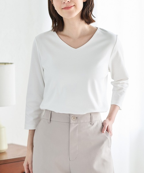 Honeys(ハニーズ)の「7分袖きれいめVネックT(Tシャツ/カットソー・レディース・ホワイト/ライトグレー/ブルー/ブラック・L/LL/M/S)」の14枚目の写真
