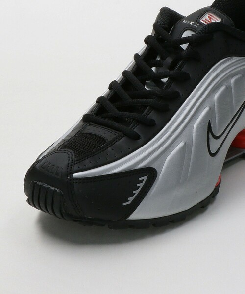 NIKE（ナイキ）の「＜NIKE＞ SHOX R4/スニーカー（スニーカー