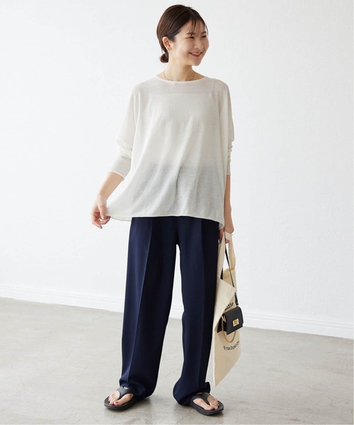 SLOBE IENA(スローブイエナ)の「《追加》コットンシルクビッグプルオーバー(ニット/セーター・レディース・ブラック/ホワイト/ブラウン/ブルー・FREE)」の22枚目の写真