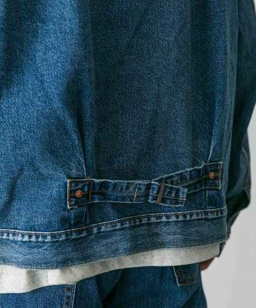 Levi's（リーバイス）の「LEVI’S　TYPE 1 TRUCKER（デニムジャケット・メンズ・ブラック/インディゴブルー・MEDIUM/LARGE）」の18枚目の写真