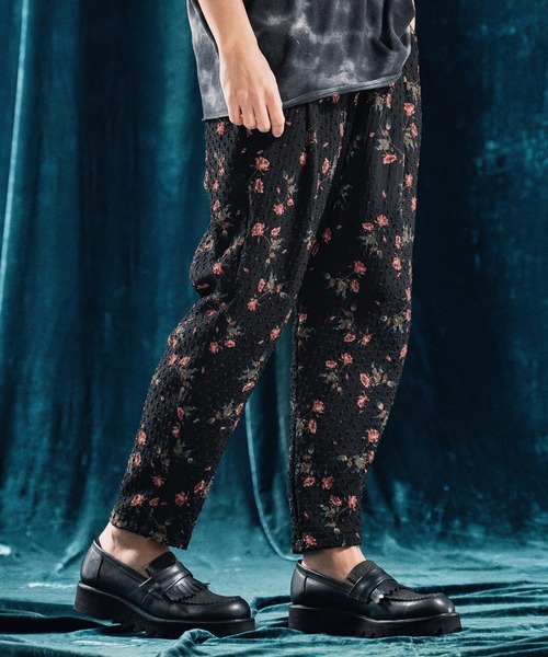 ANGENEHM(アンゲネーム)の「mp13337-Seersucker fabric tapered pants バルーンパンツ(その他パンツ・メンズ・ブラウン系その他/ブラック系その他・S/M/L)」の17枚目の写真