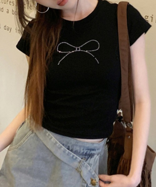 lilful(リルフル)の「ワンポイント ラインストーン リボンモチーフ シンプルコンパクトTシャツ(Tシャツ/カットソー・レディース・ホワイト/ブラック・L/M)」の14枚目の写真