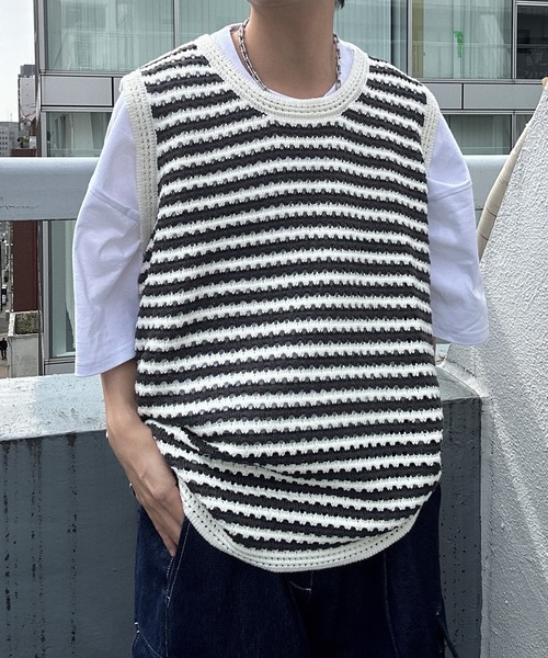 CREARE -LINO-（クレアーレリノ）の「ボーダーニットベスト（ベスト・メンズ・グレー/ホワイト・FREE）」の6枚目の写真